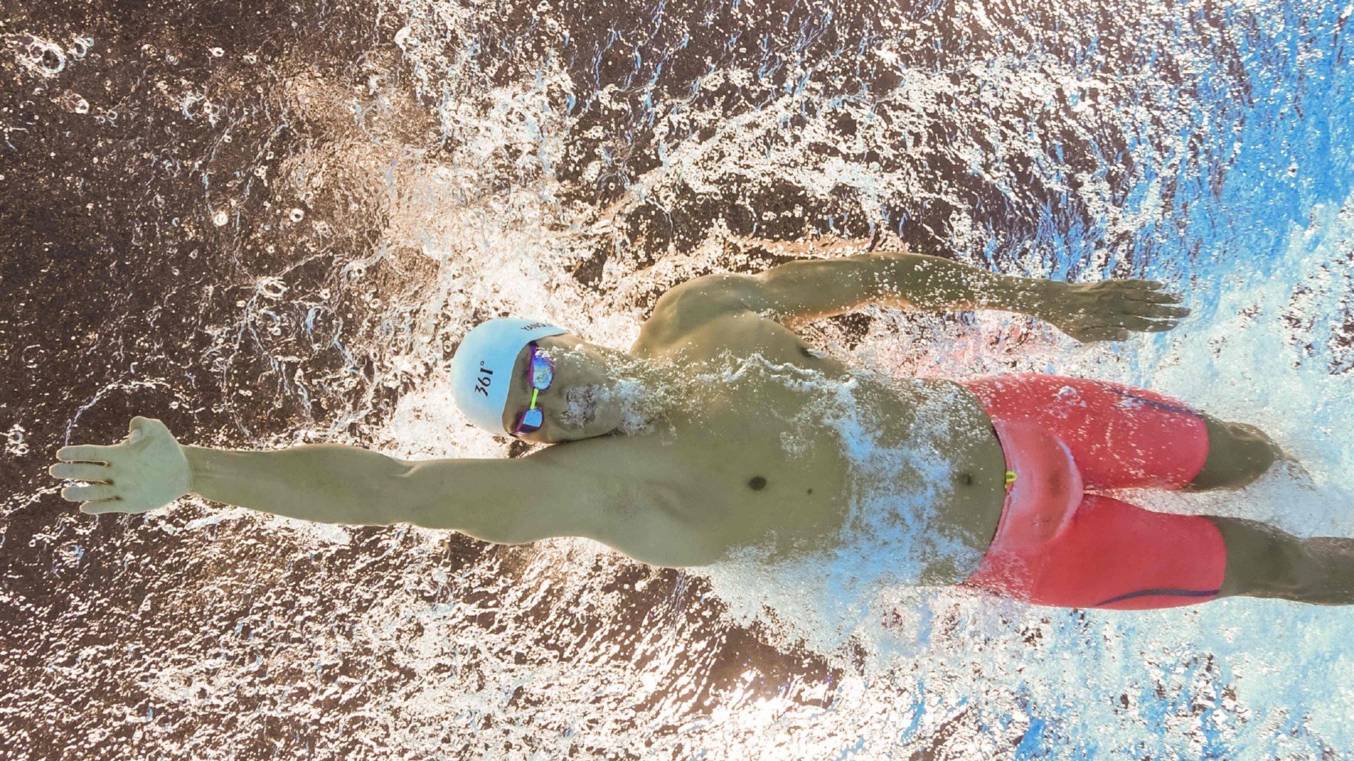 【赛事组织】从现场到线上，全渠道直播带你“云看球”，看球宝云雀直播